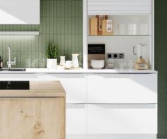 Cuisine rustique scandinave avec îlot en véritable frêne, couleur eucalyptus - 3