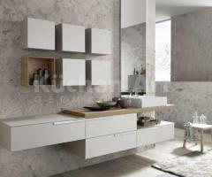 Salle de bains contemporaine avec meubles suspendus – Design épuré et naturel - 3